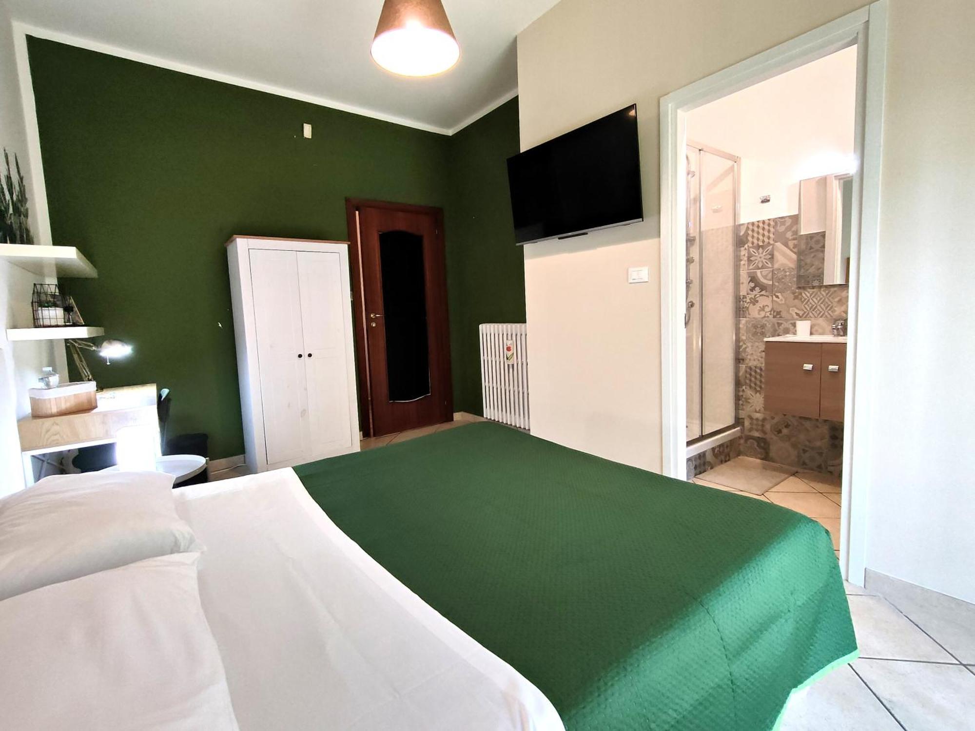 Casa Viola A 900 Mt Dalla Staz. Centrale Pescara Buitenkant foto