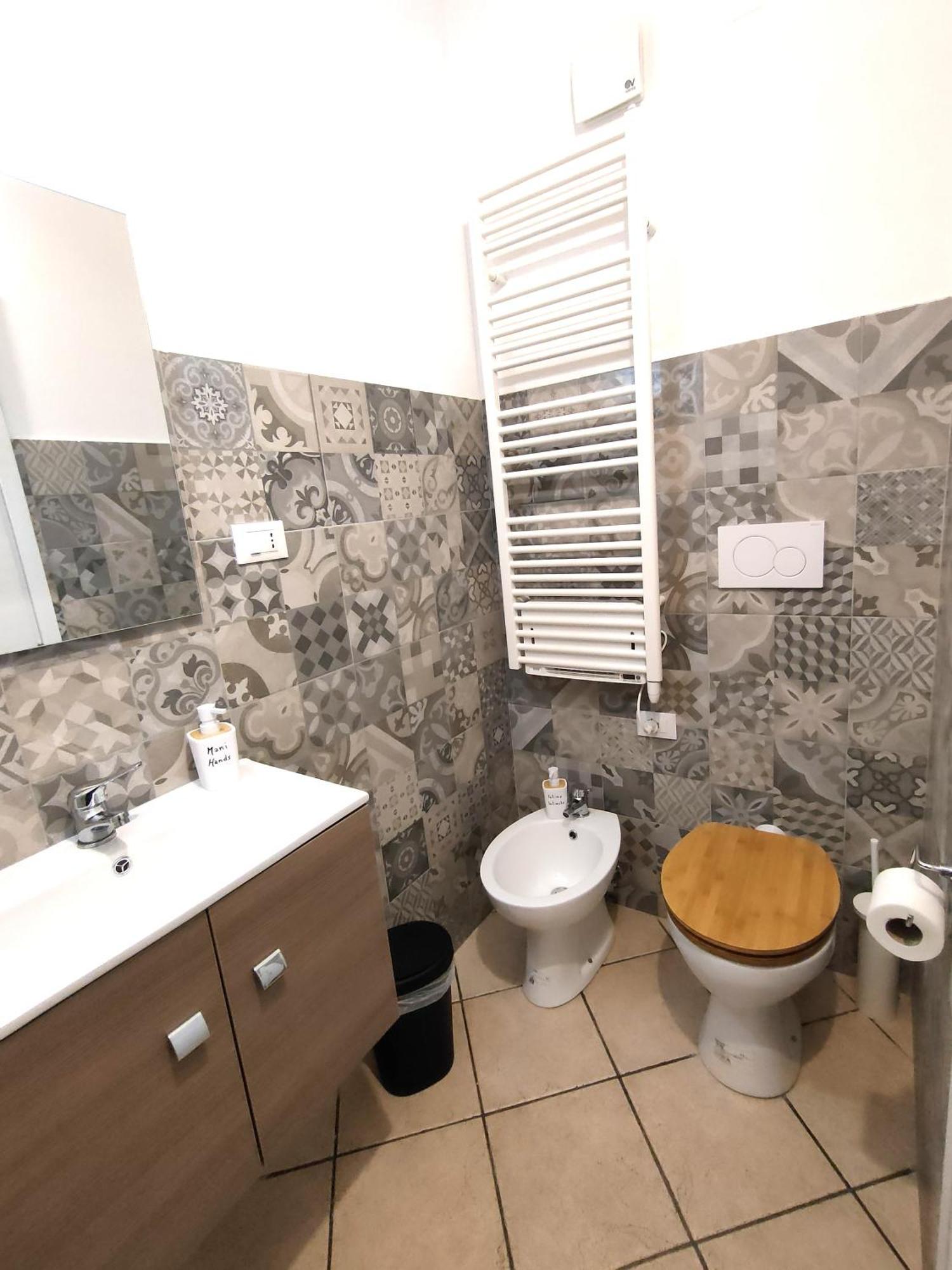 Casa Viola A 900 Mt Dalla Staz. Centrale Pescara Buitenkant foto